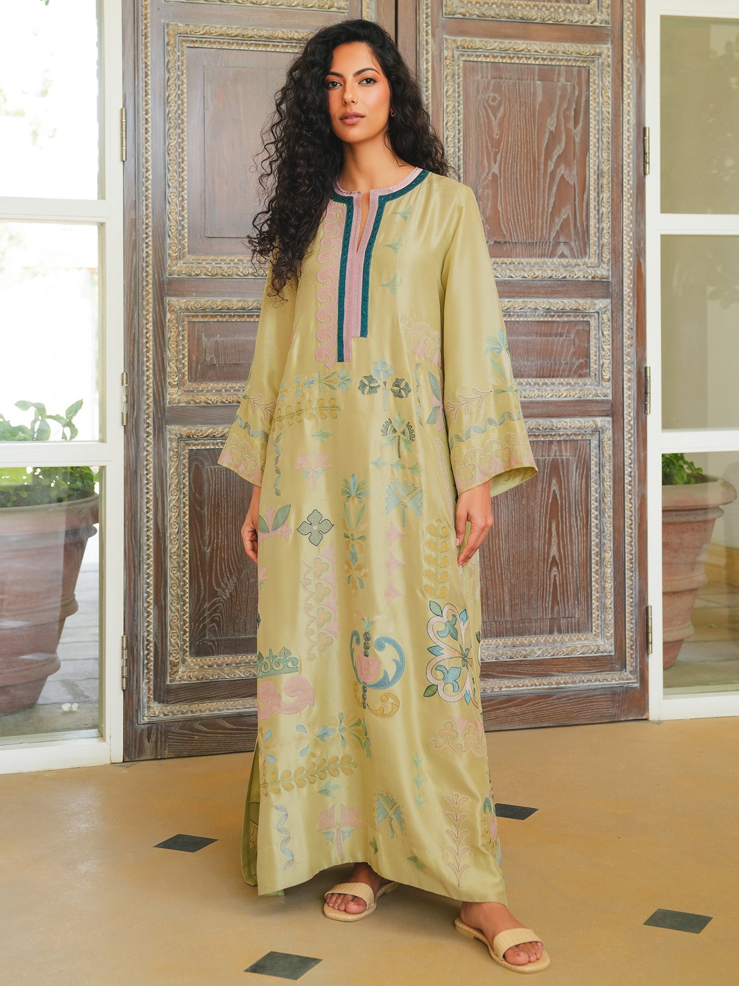 misha-lakhani-pool-32186459