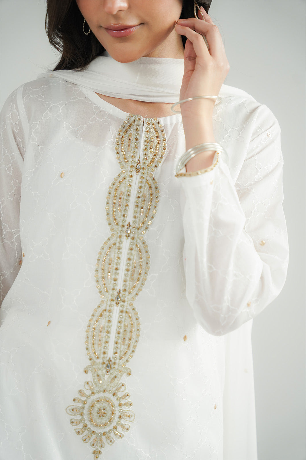 3 Piece Lawn Embroidered Suit (CS0492)