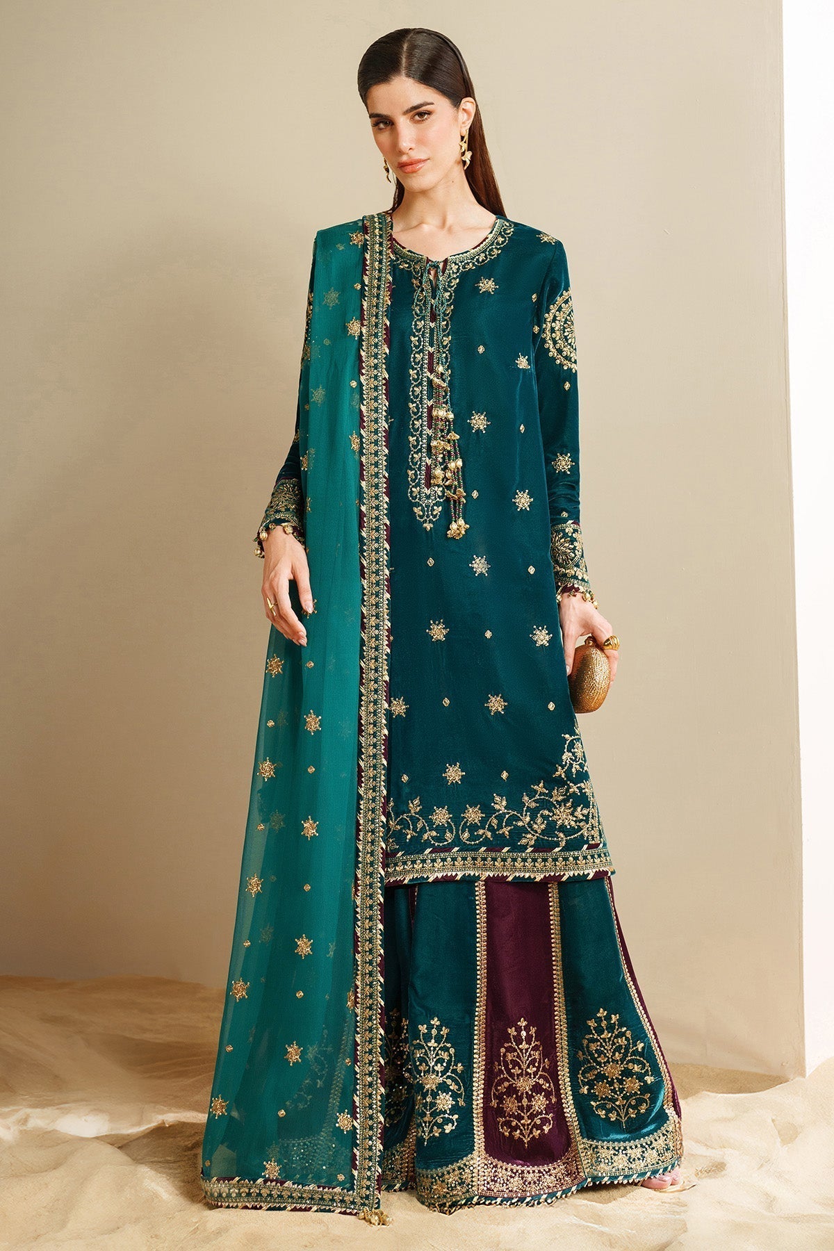 Jazmin – VVF D-8 Style