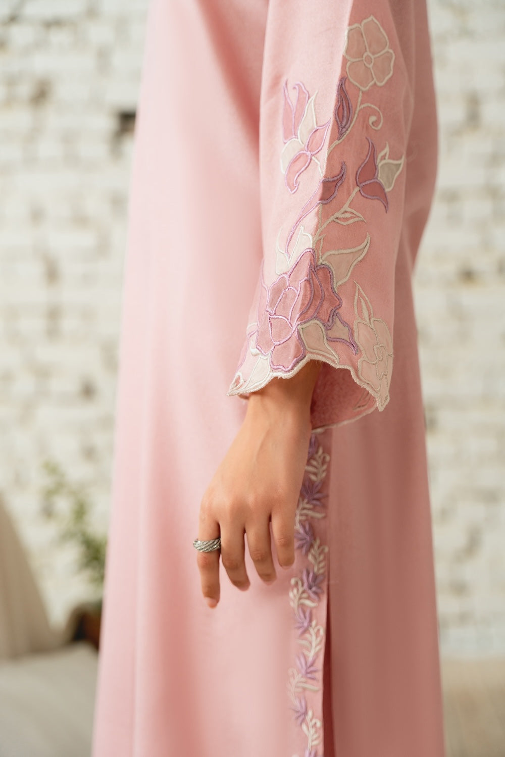 Janaan | Instant Delivery