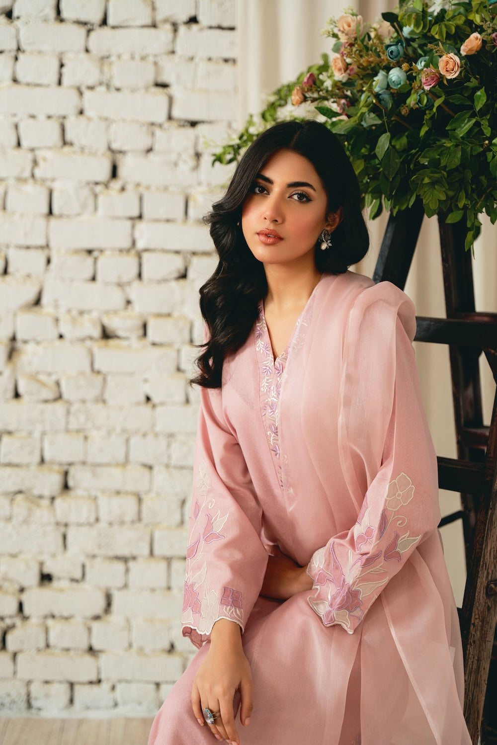 Janaan | Instant Delivery