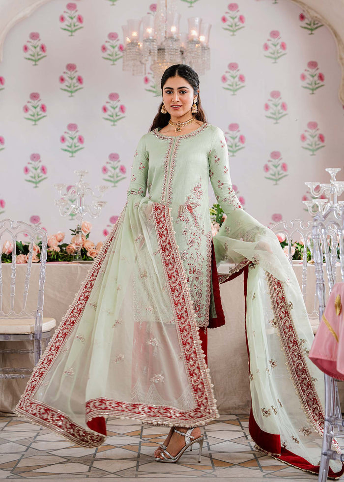 Akbar Aslam – Zari U-1505 Style