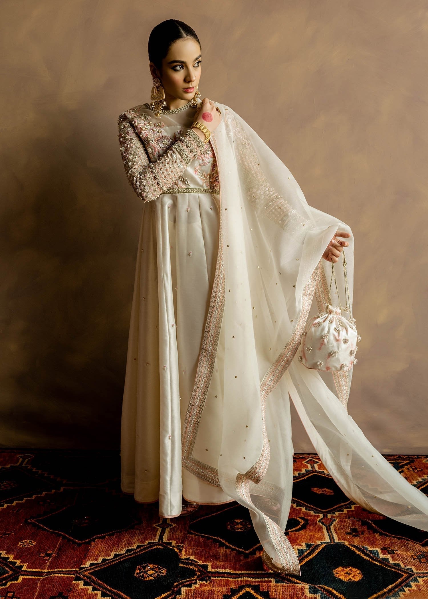 Mumtaz - Ready to ship
