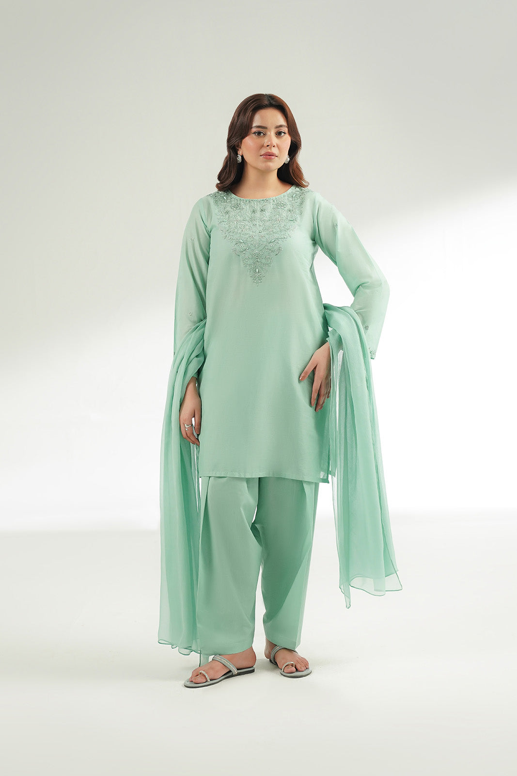 3 Piece Lawn Embroidered Suit (CS0570)