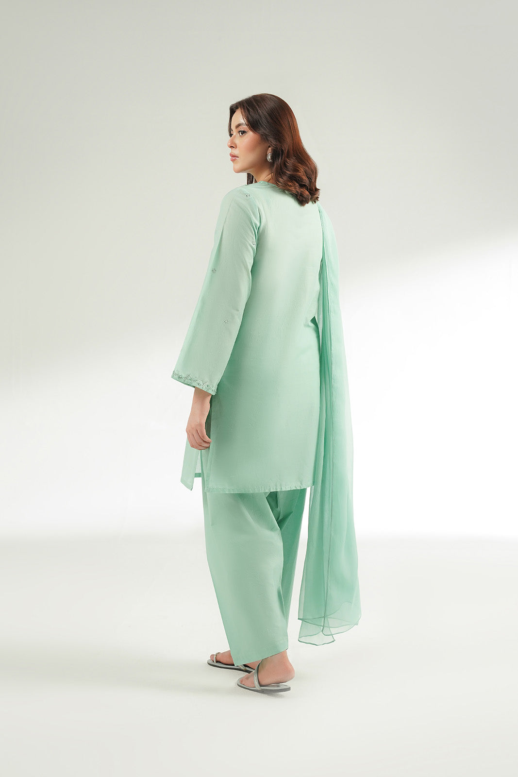 3 Piece Lawn Embroidered Suit (CS0570)