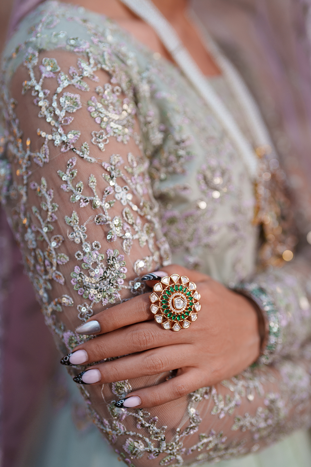 Embroidered Net EL-05