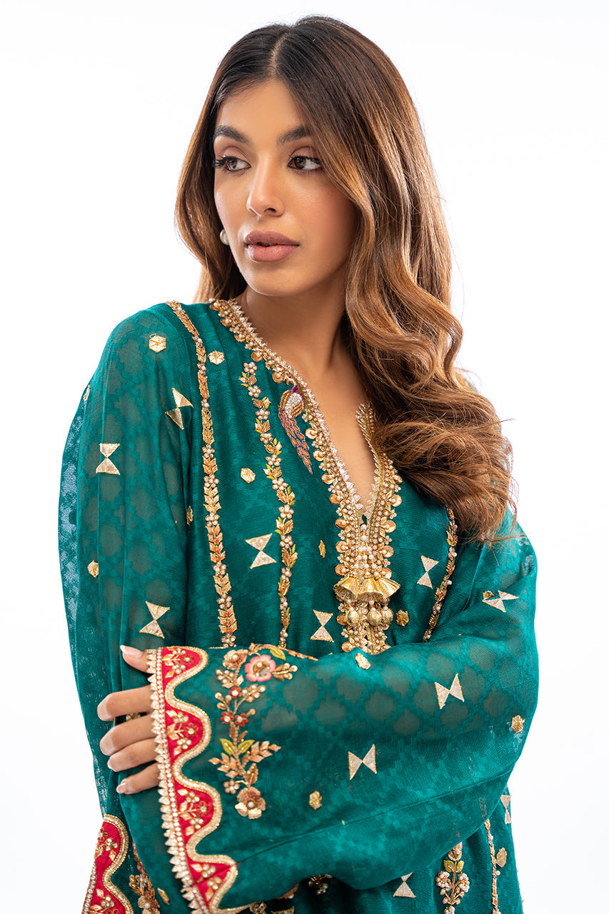 Sania Maskatiya