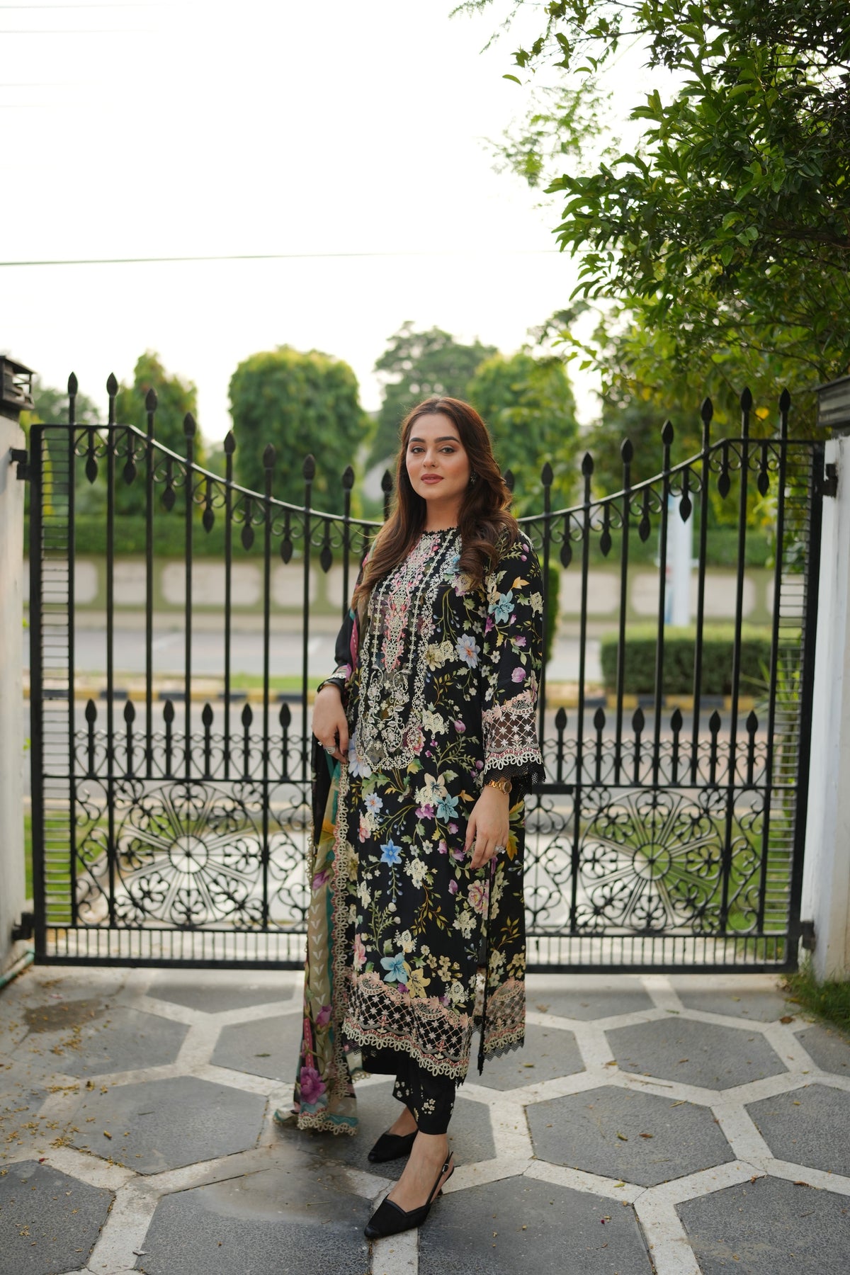 Aneelas Viscose Print Emb 3pc Silk Duppata [VC-26-19-B] [Dispatch Time 2 Months]