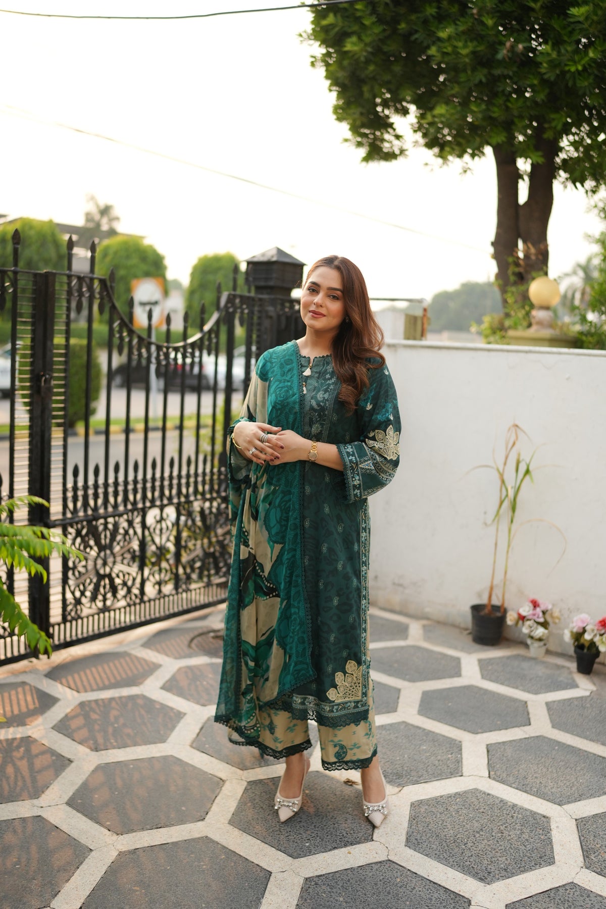 Aneelas Viscose Print Emb 3pc Chiffon Duppata [VC-26-15-B] [Dispatch Time 2.5 Months]