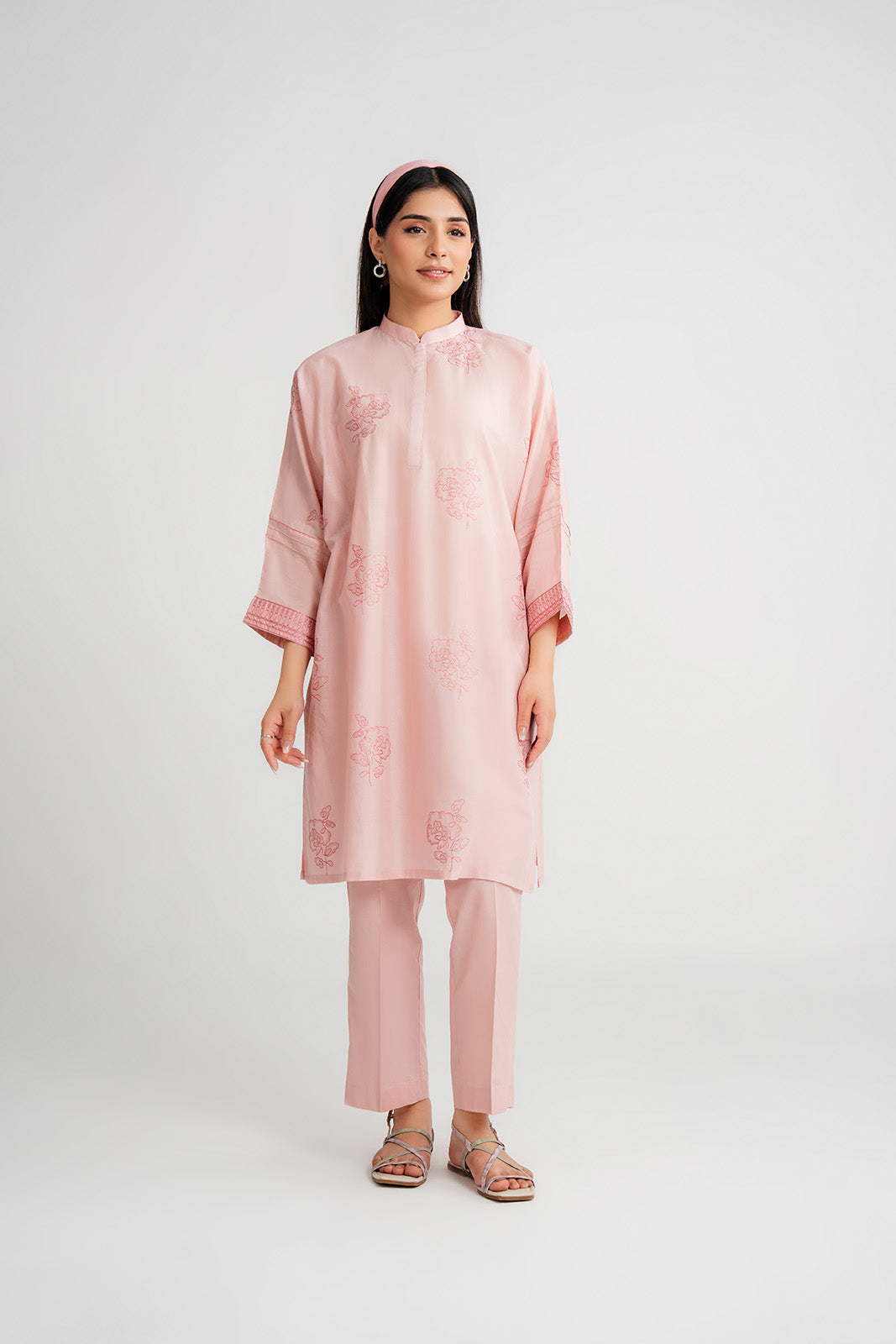 2 Piece Lawn Embroidered Suit (CF0198)