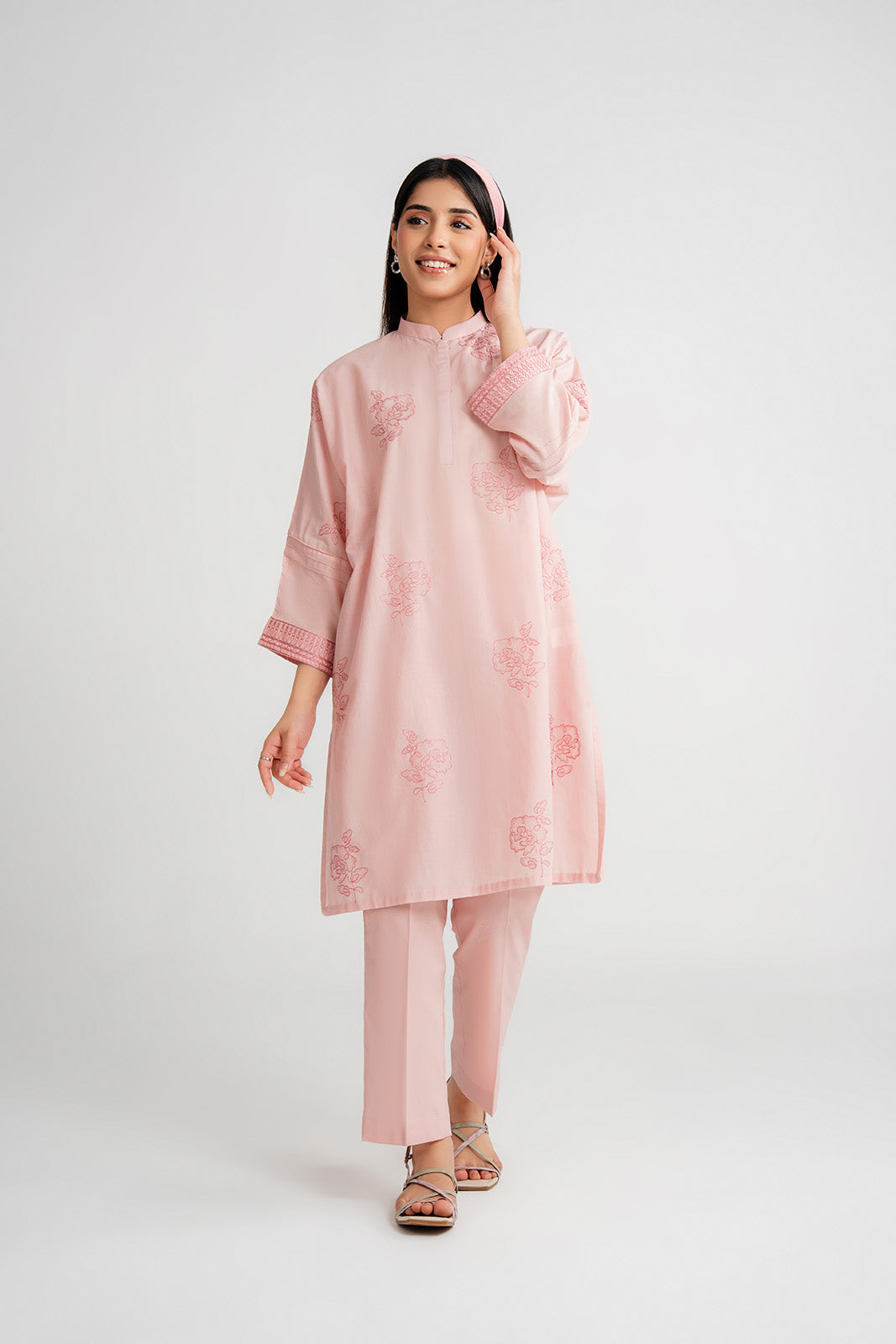 2 Piece Lawn Embroidered Suit (CF0198)