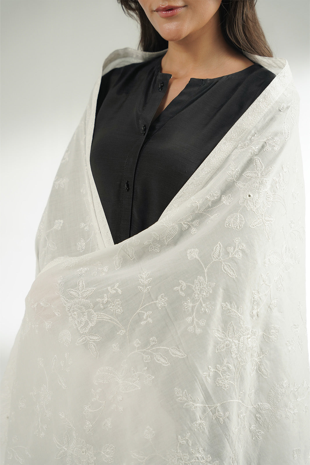 1 Piece Lawn Embroidered (CH0076)