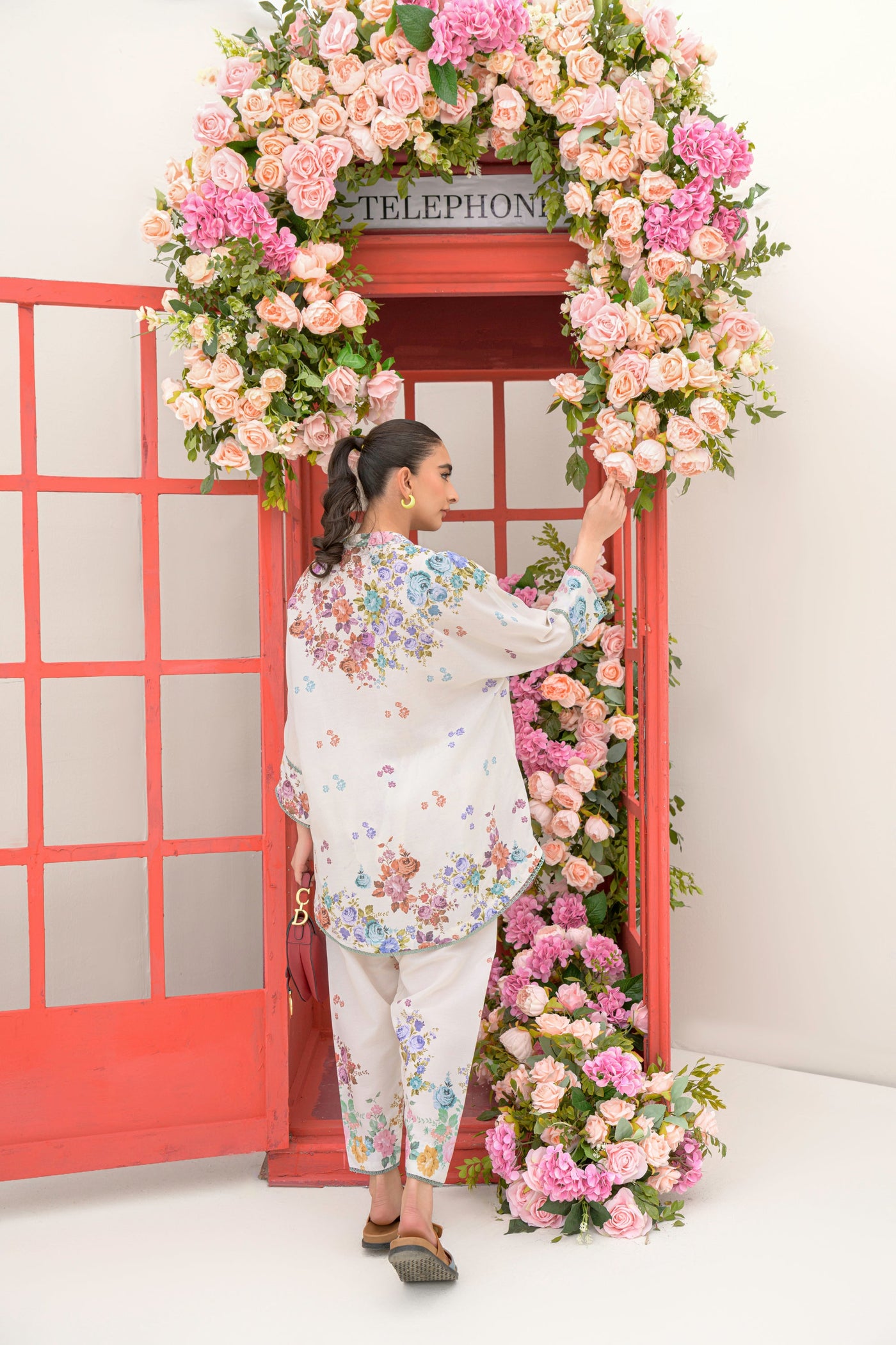 FLOWERS