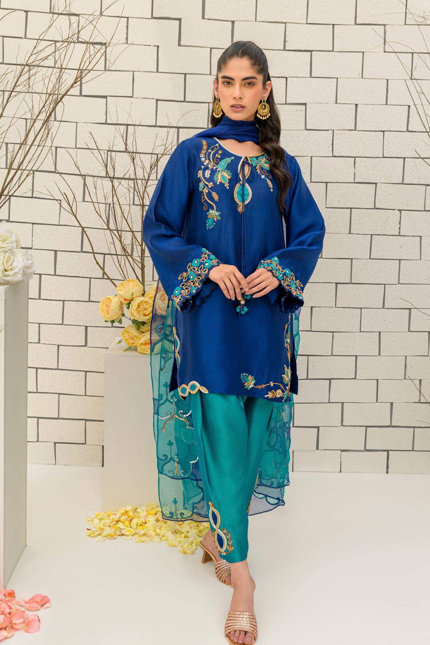 https://cdn.shopify.com/s/files/1/0645/9568/9628/files/DSC5118.jpg?v=1736843000