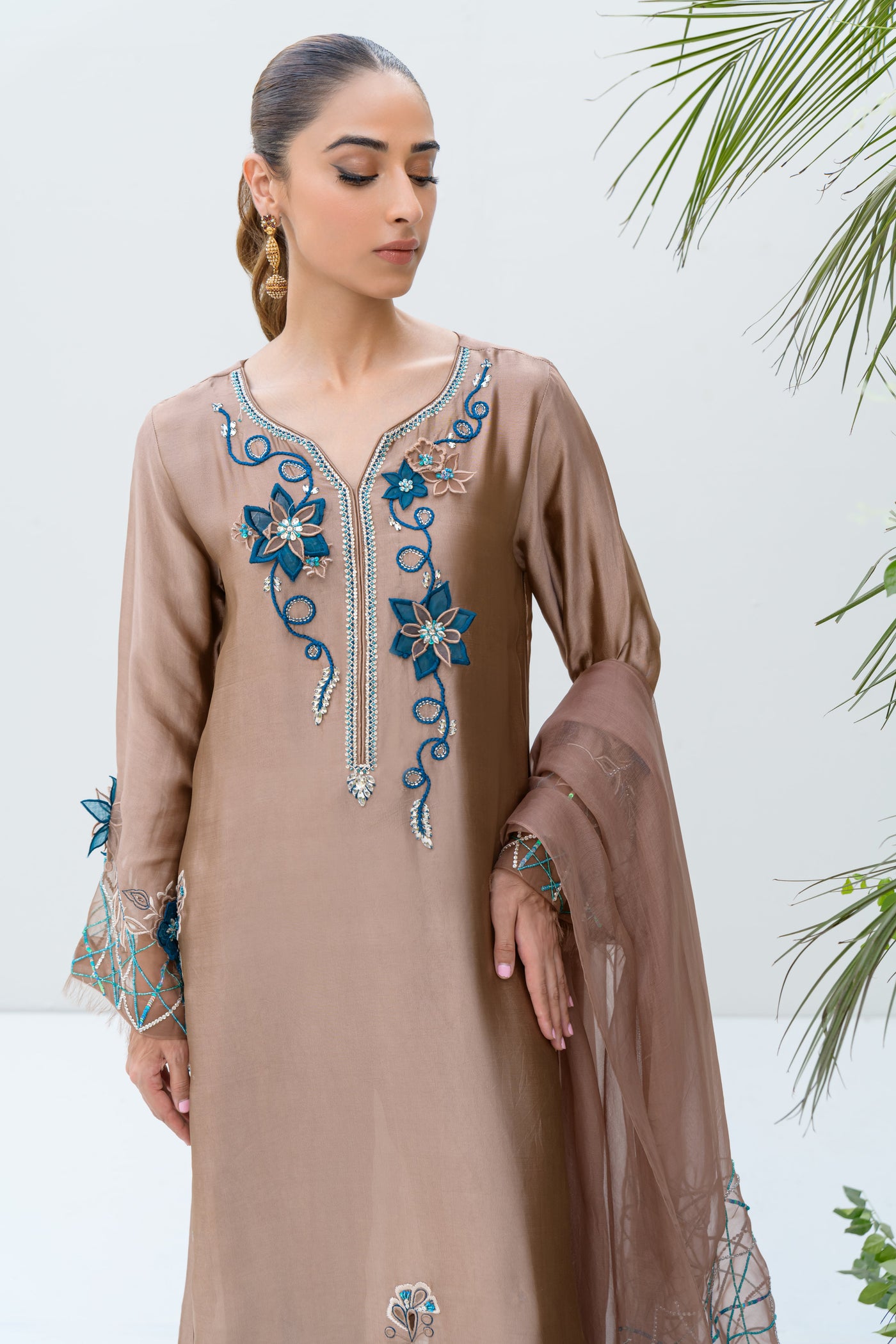 https://cdn.shopify.com/s/files/1/0645/9568/9628/files/DSC6794.jpg?v=1726065286