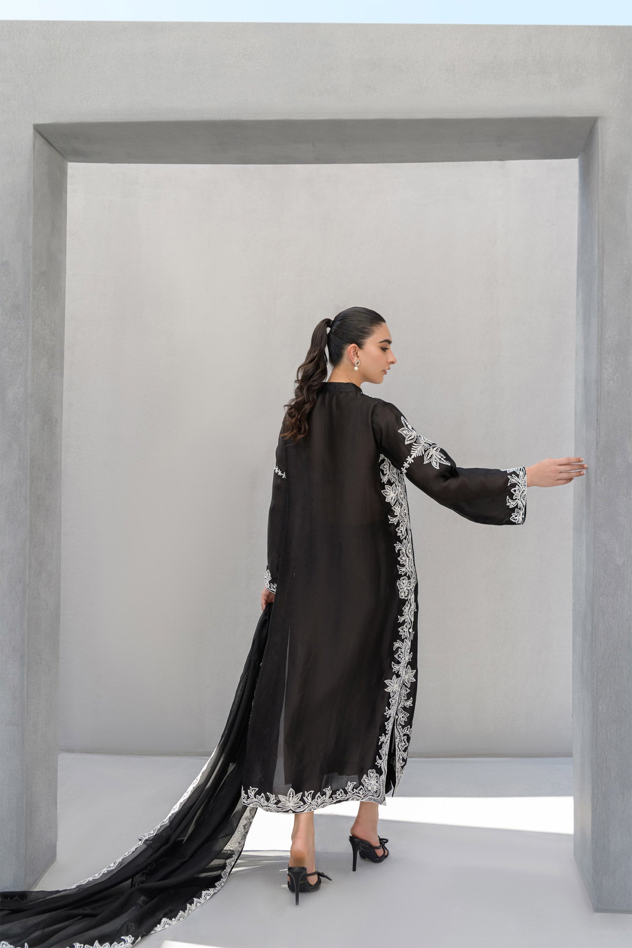 https://cdn.shopify.com/s/files/1/0645/9568/9628/files/DSC9263.jpg?v=1722258030