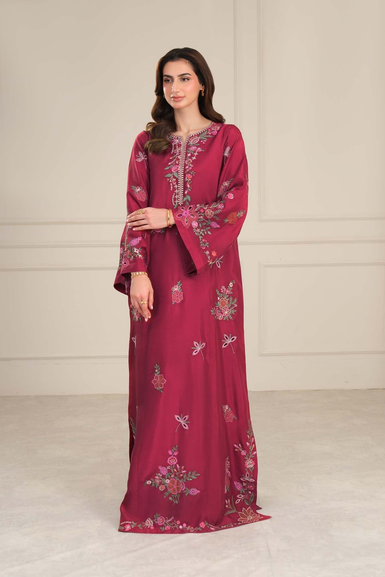 D4 - Garnet Red Kaftan