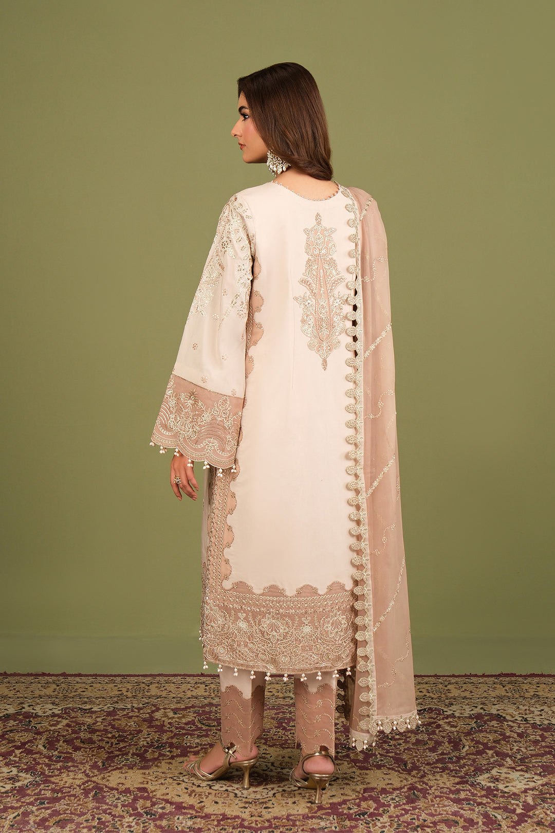 Alizeh – AF-RS-10-Castor Style