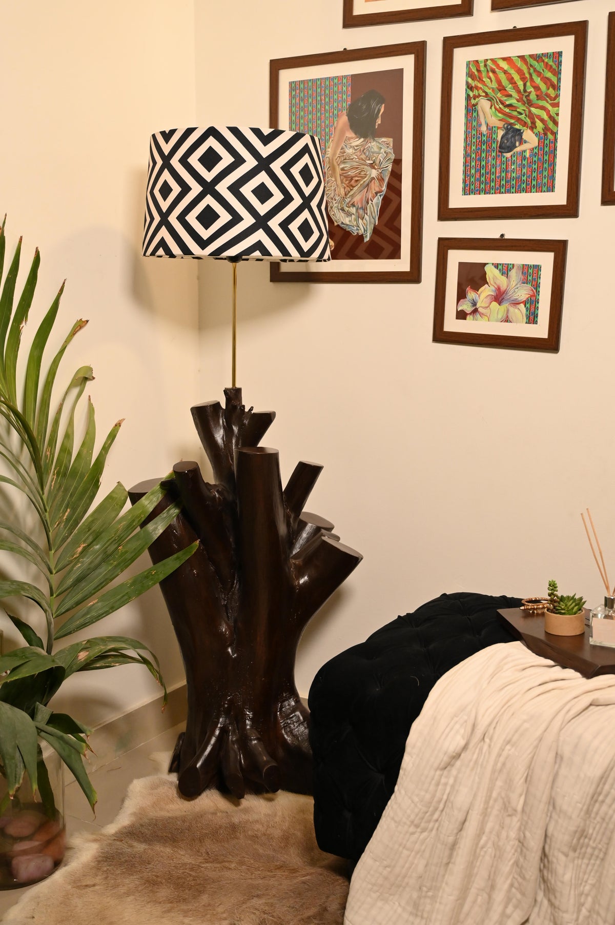 Standing Lamp (Cyra)