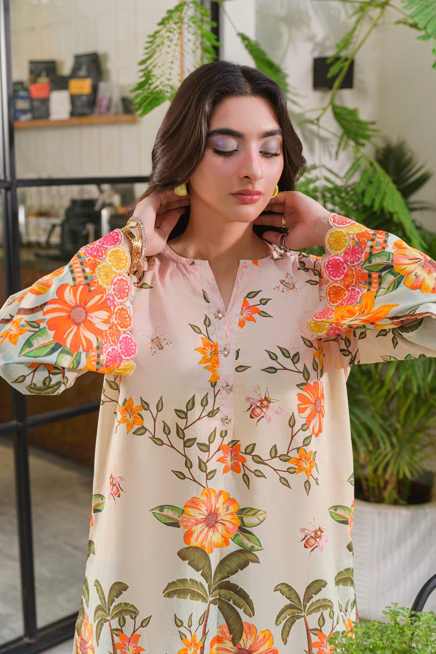 https://cdn.shopify.com/s/files/1/0645/9568/9628/files/DSC_0892_4aa7a80a-5ddb-49e6-ad2e-e54aabca078e.jpg?v=1756066296