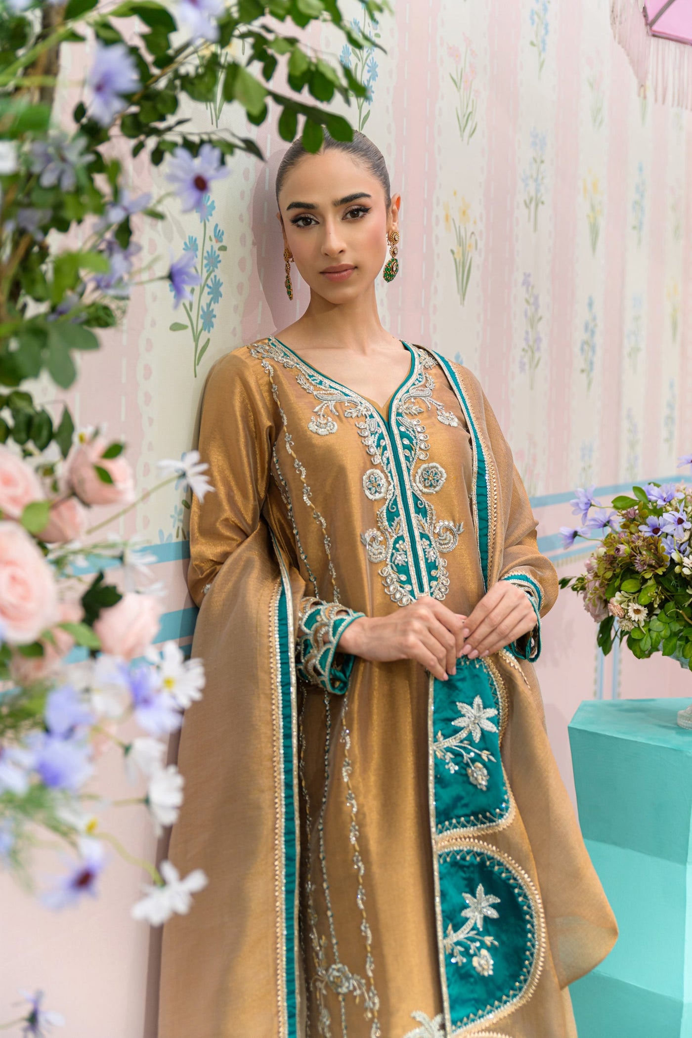 https://cdn.shopify.com/s/files/1/0645/9568/9628/files/DSC_1435-107-107.jpg?v=1759497891