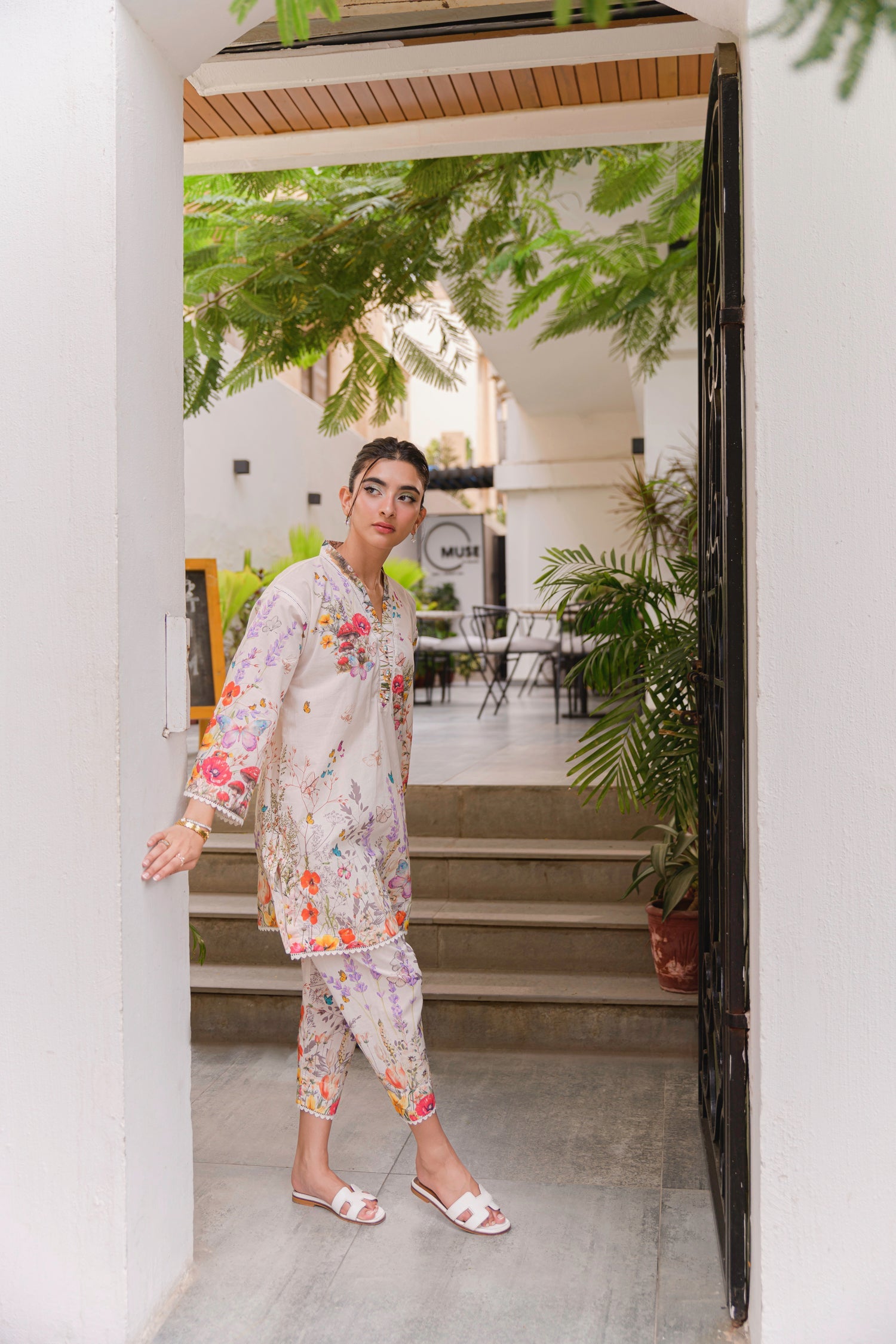 3 Piece - Printed Zari Lawn Suit