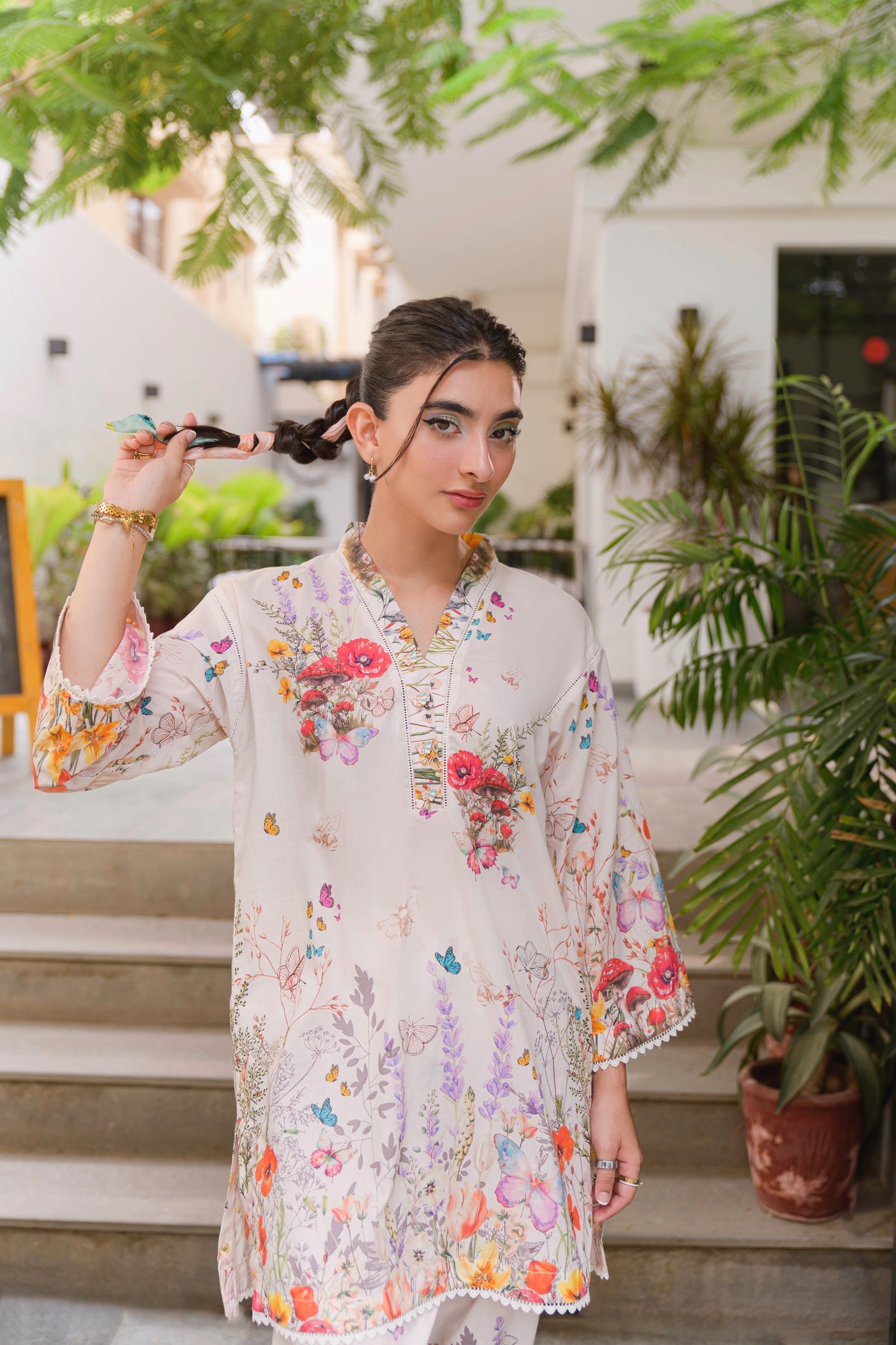 3 Piece - Printed Zari Lawn Suit