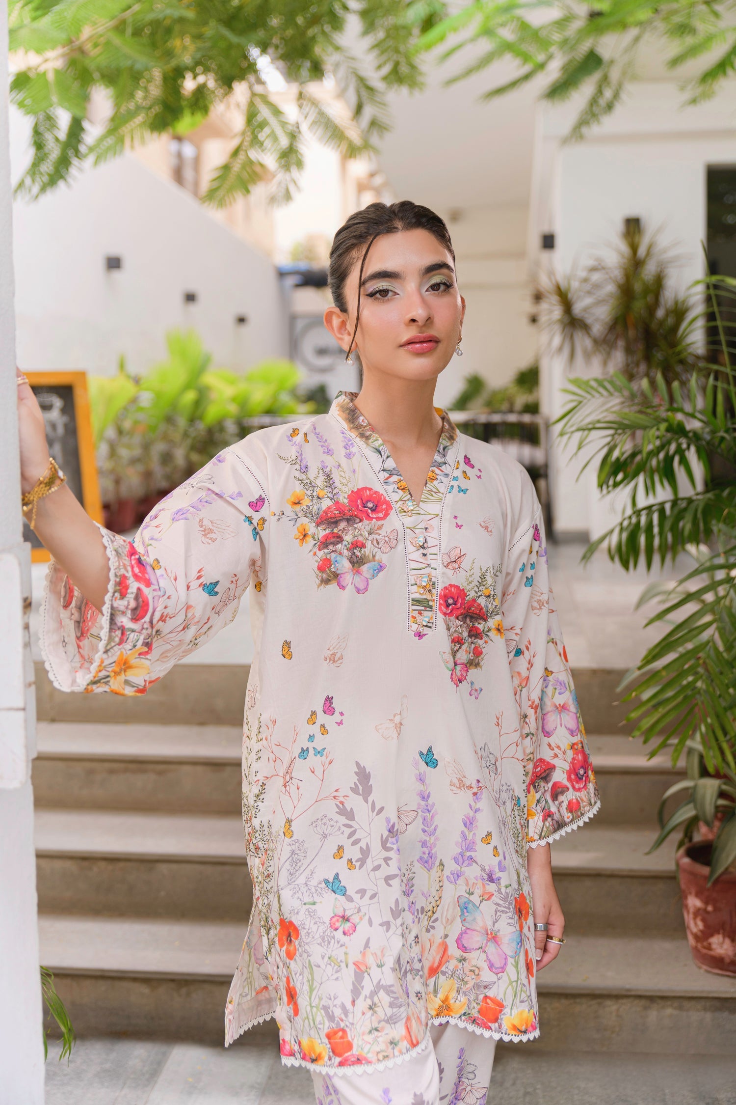 3 Piece - Printed Zari Lawn Suit