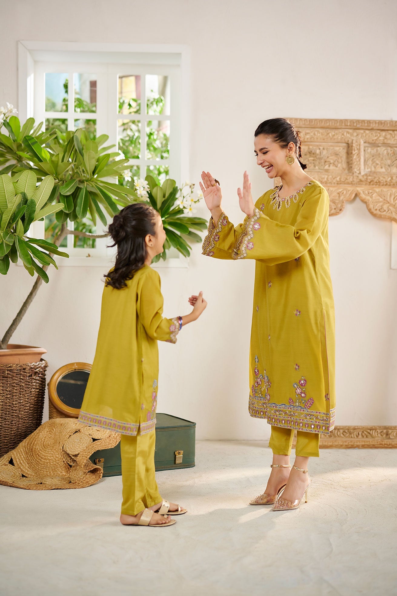 https://cdn.shopify.com/s/files/1/0587/3080/7460/products/DSC_2196_2cd7c769-7eac-41b2-a0be-04db2217254f.jpg?v=1736415386