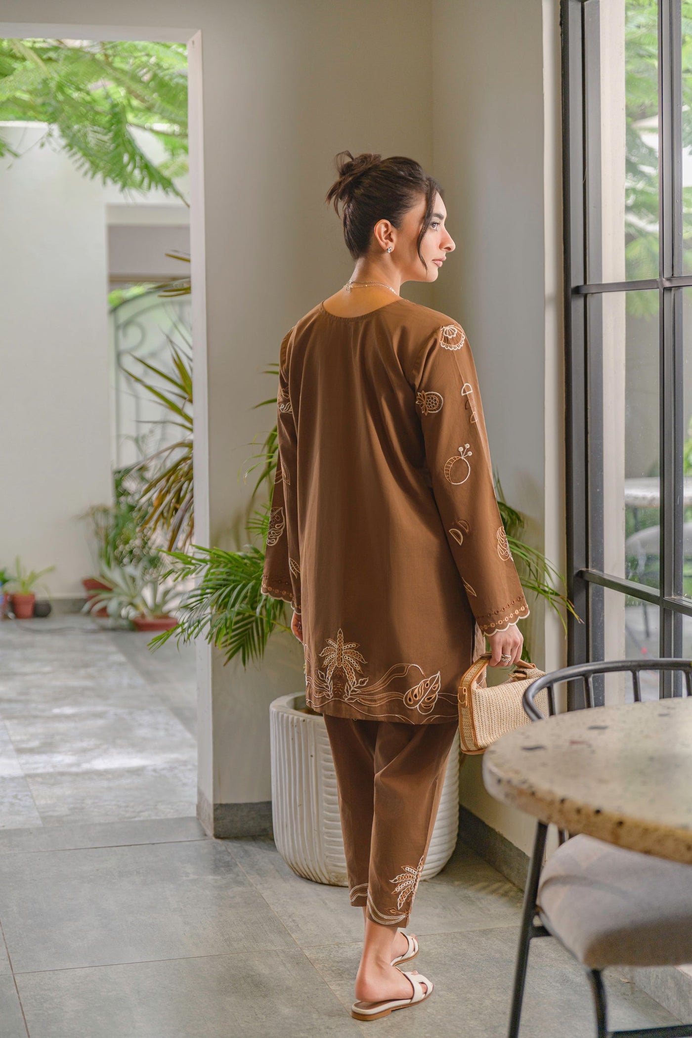 https://cdn.shopify.com/s/files/1/0645/9568/9628/files/DSC_2629_bd5d78f1-7925-47c1-94cc-4d44b38abd94.jpg?v=1757939495