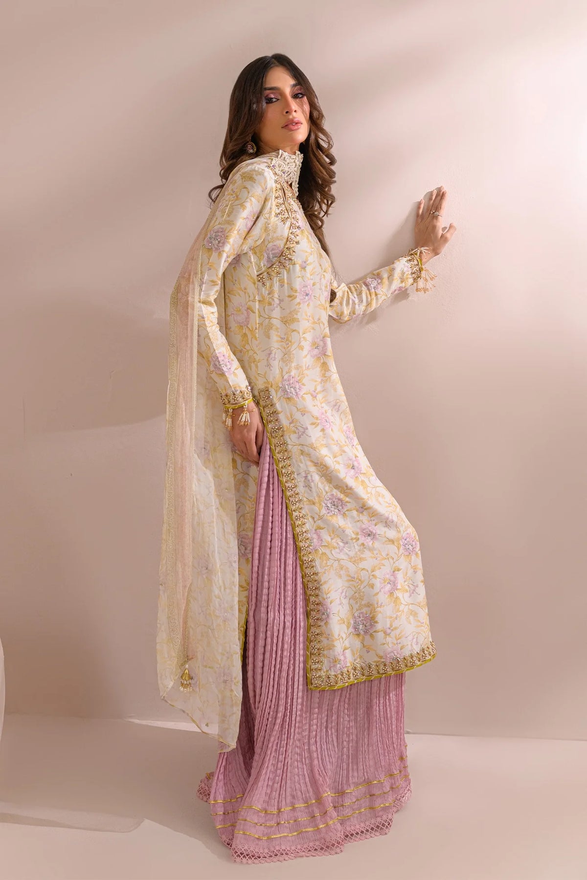 Mira