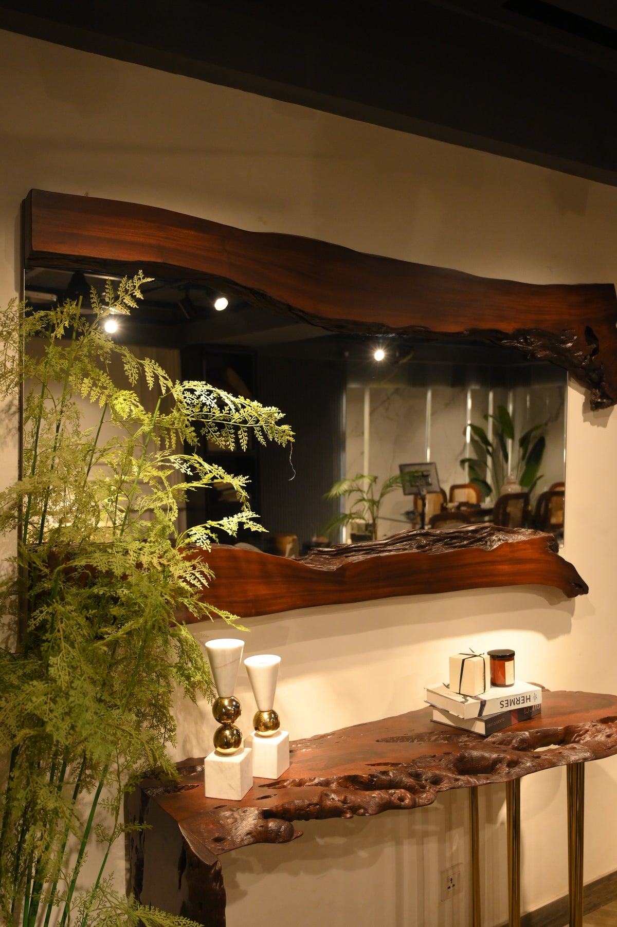 Live Edge Mirror Cyra