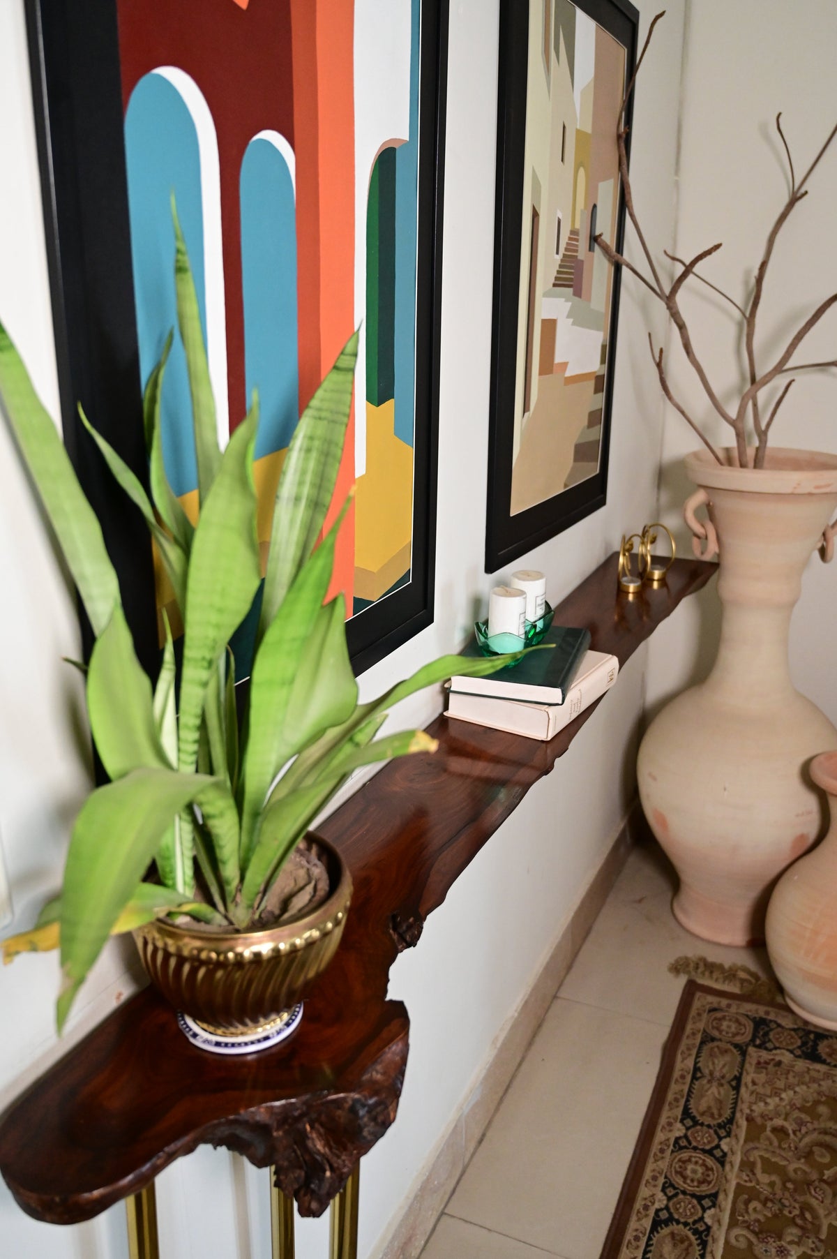 Hanging Console 2109