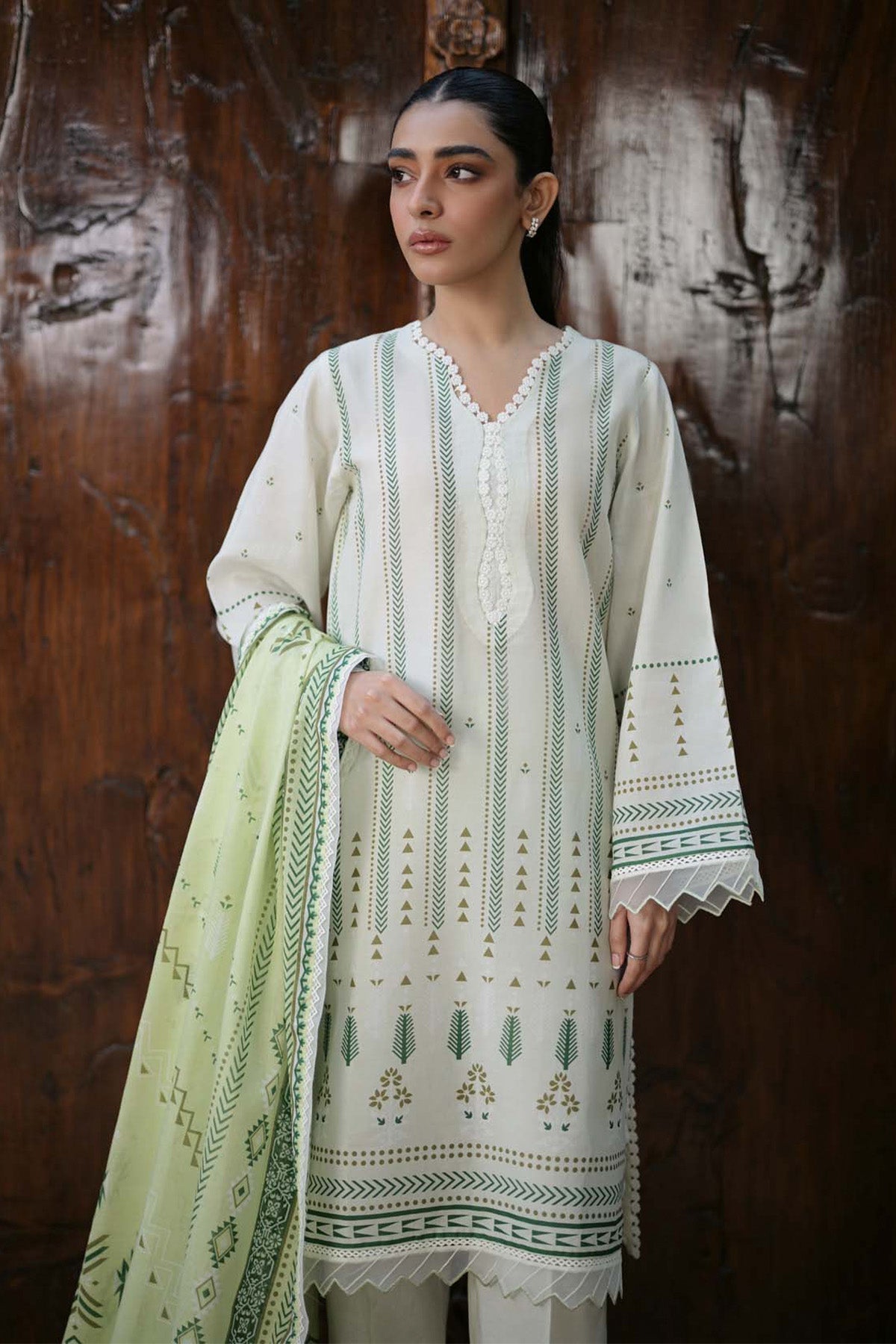 Paste Printed Lawn 3 Piece