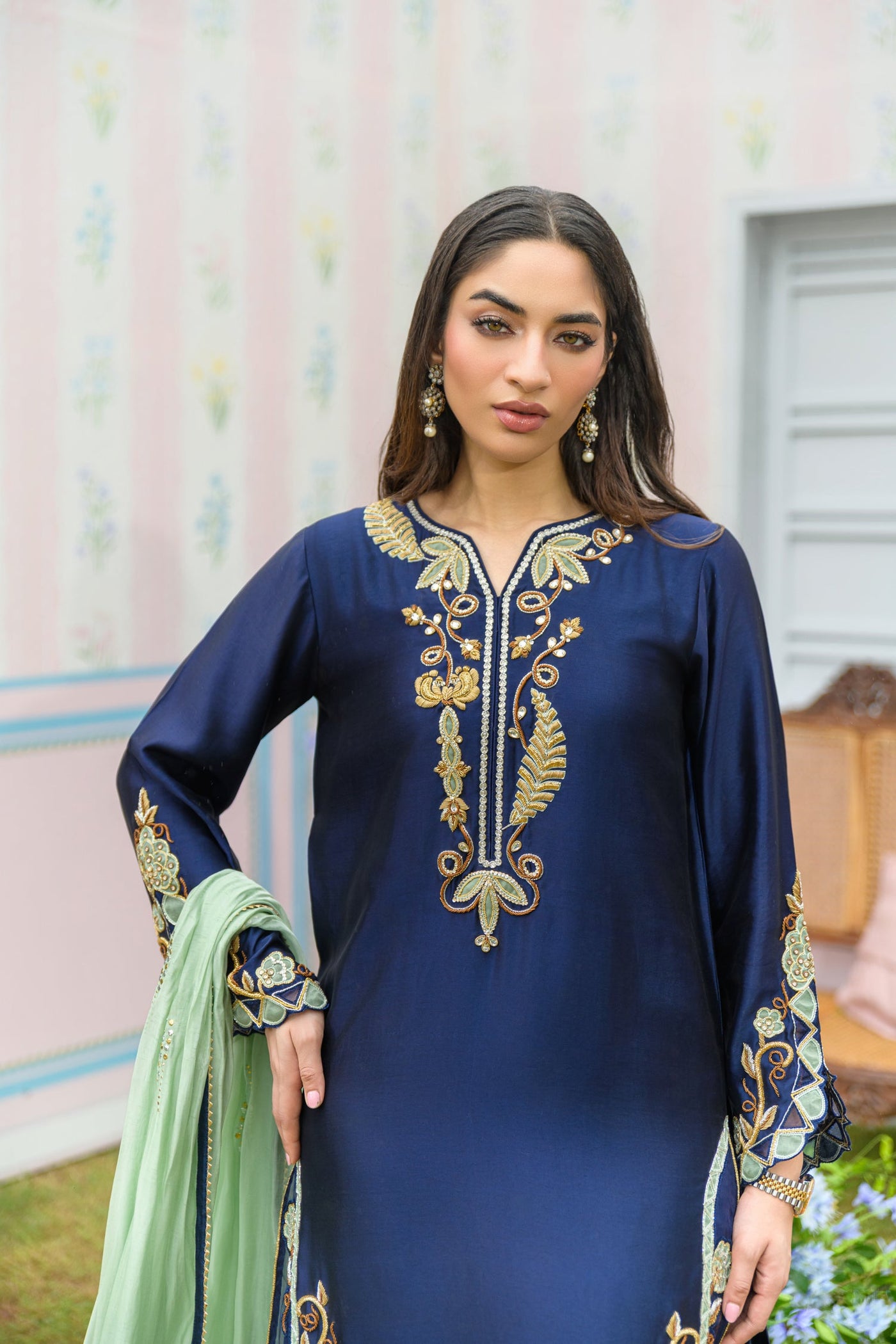 https://cdn.shopify.com/s/files/1/0645/9568/9628/files/DSC_9587-55_4cd8d519-29a7-41e4-a9b4-378dbb36a6cd.jpg?v=1759498672