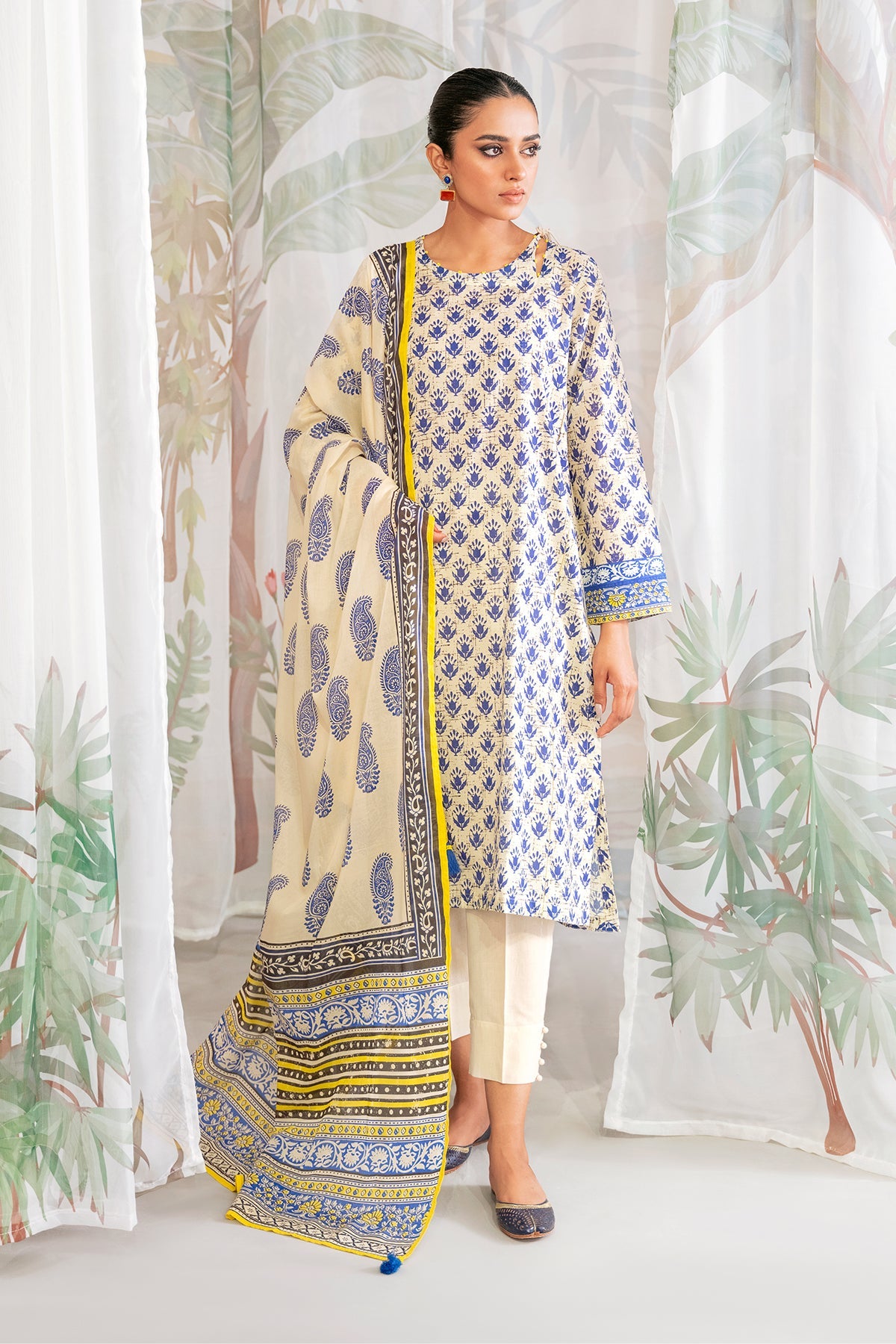 Printed Lawn 3 Piece