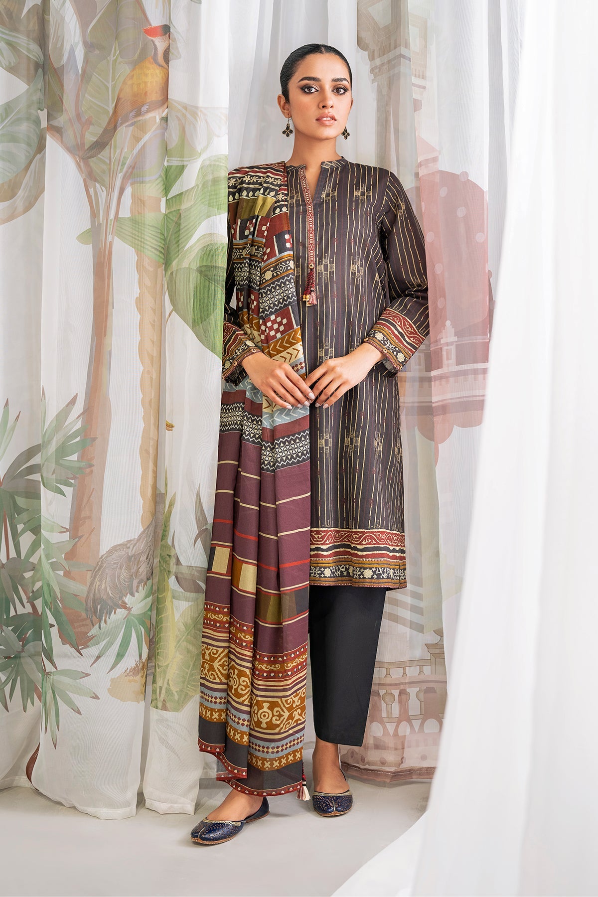 3 Piece Printed Lawn Suit