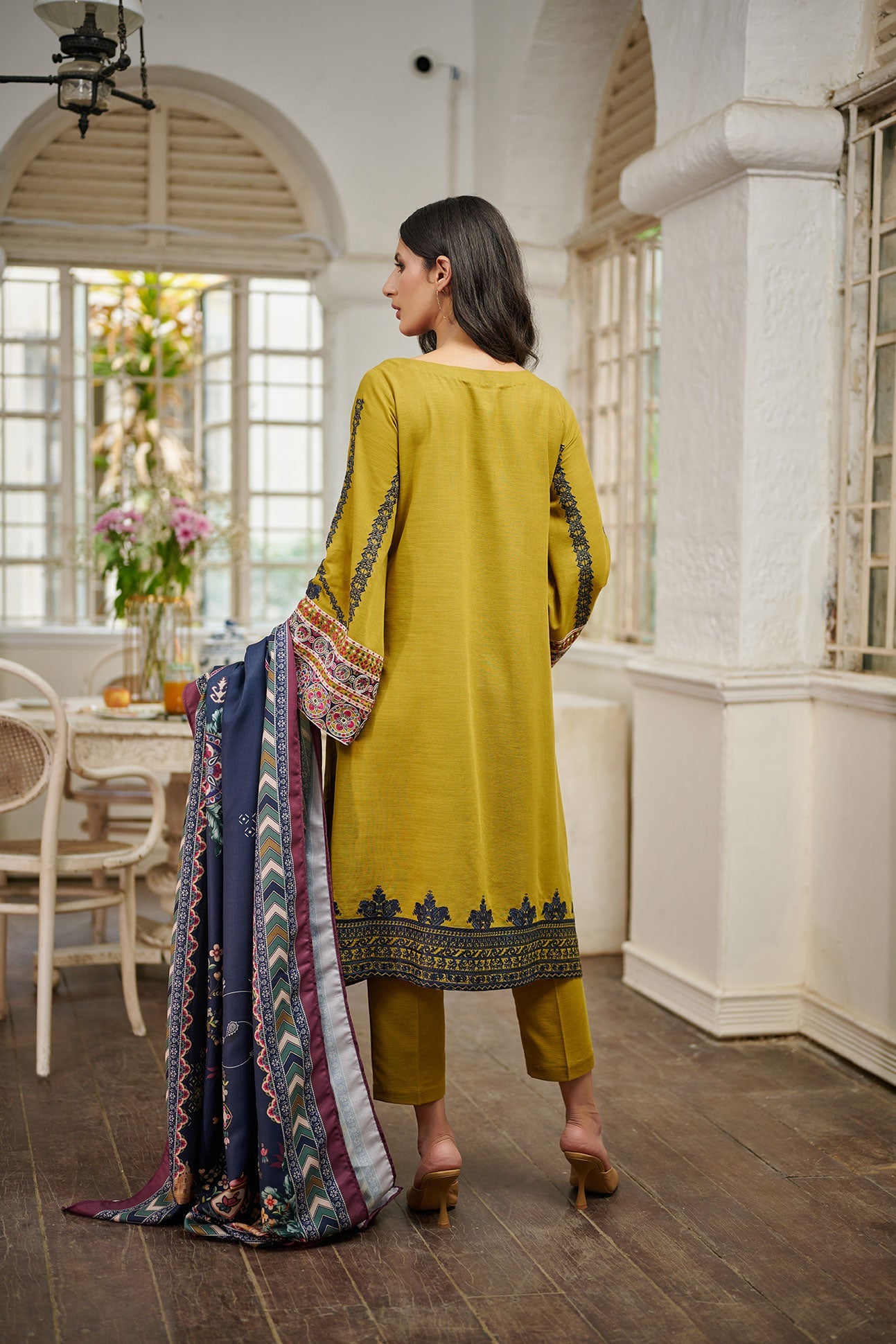 Embroidered Organza Dupatta (As Shown)