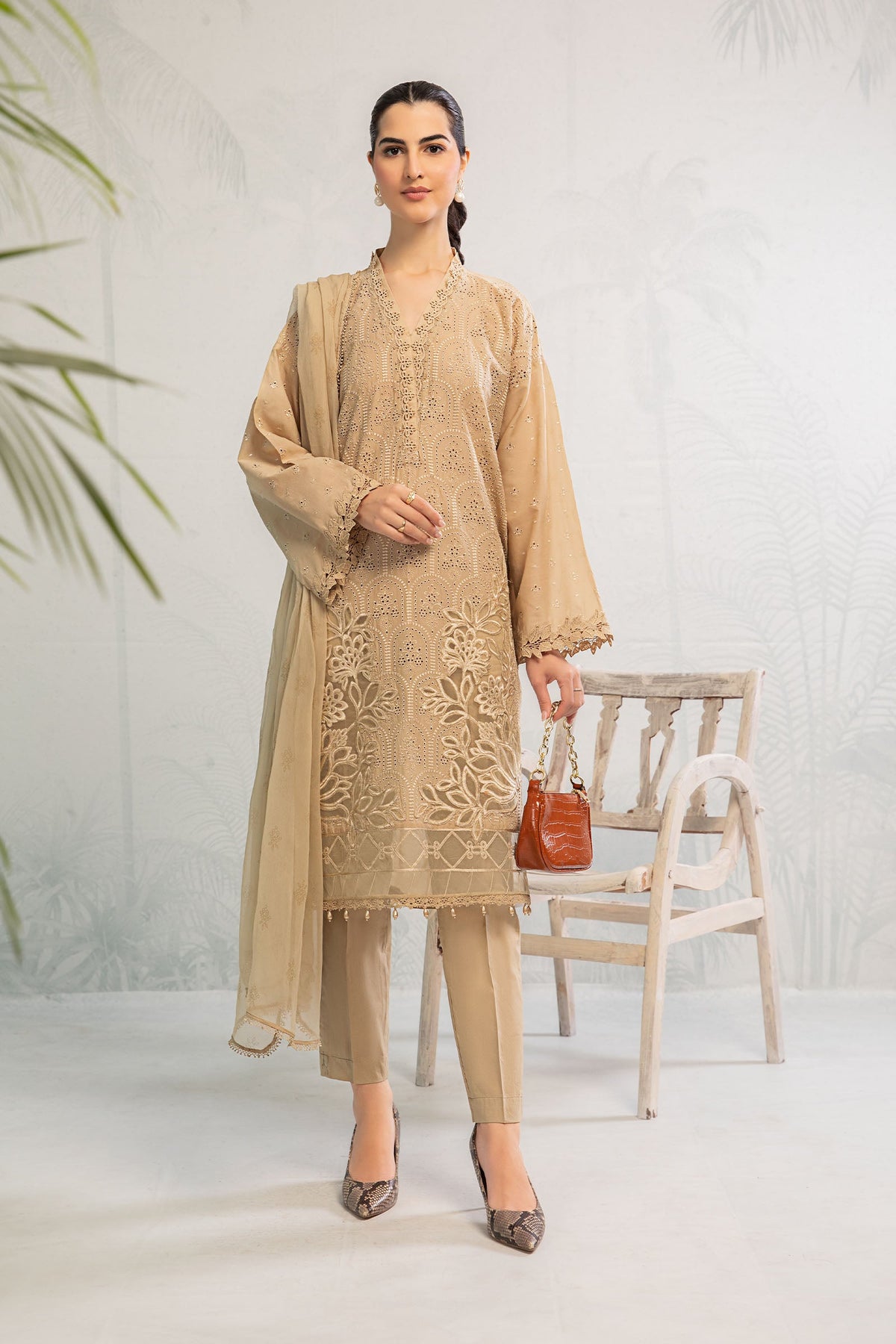 Suit Beige DW-EA23-22