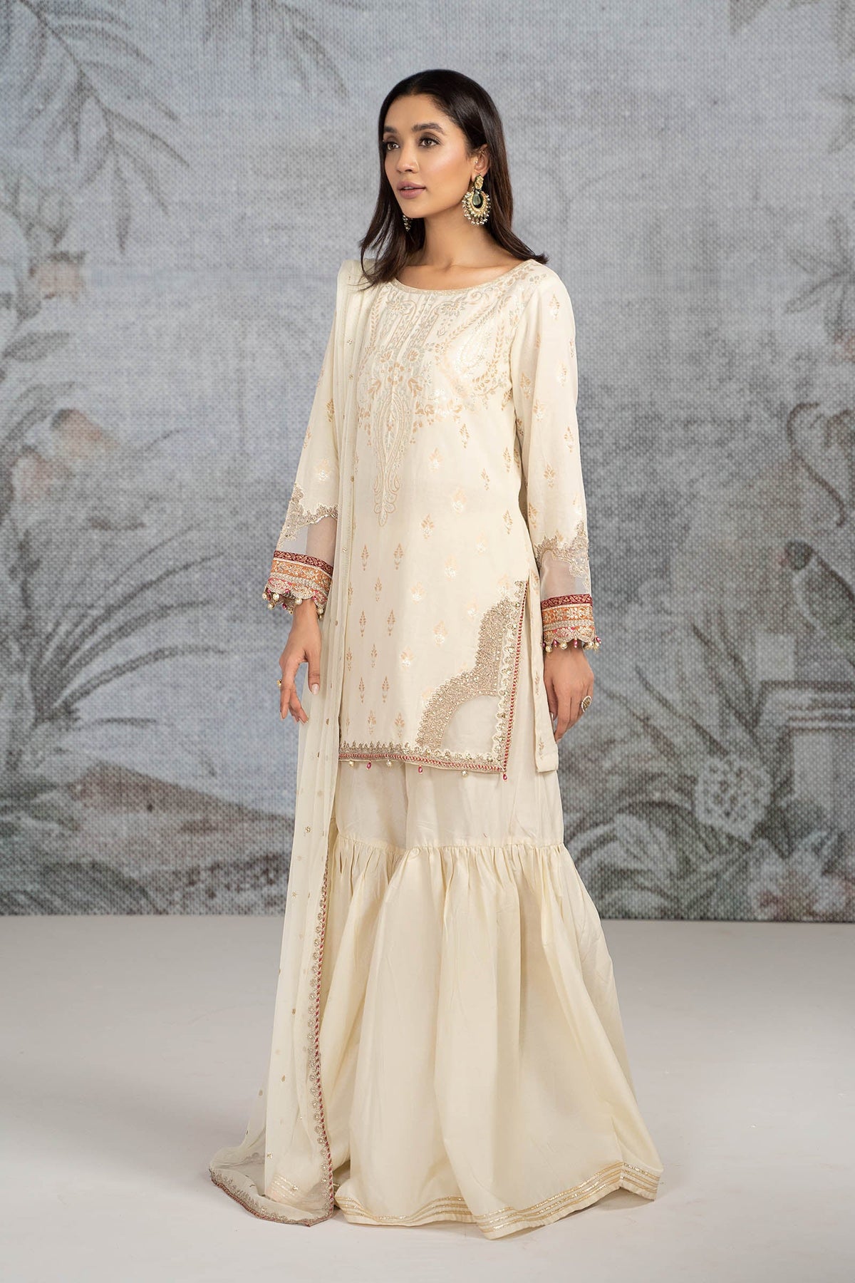 Suit Off White DW-EA23-29