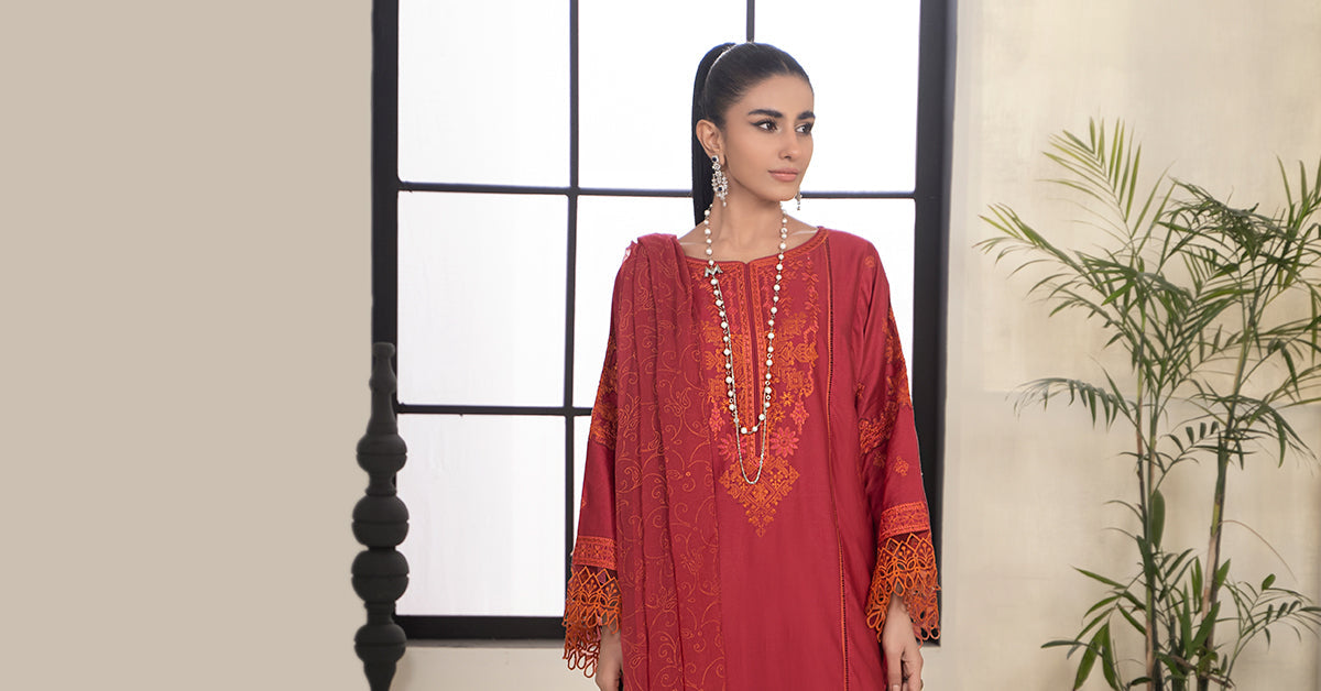 3 Piece Embroidered Lawn Suit