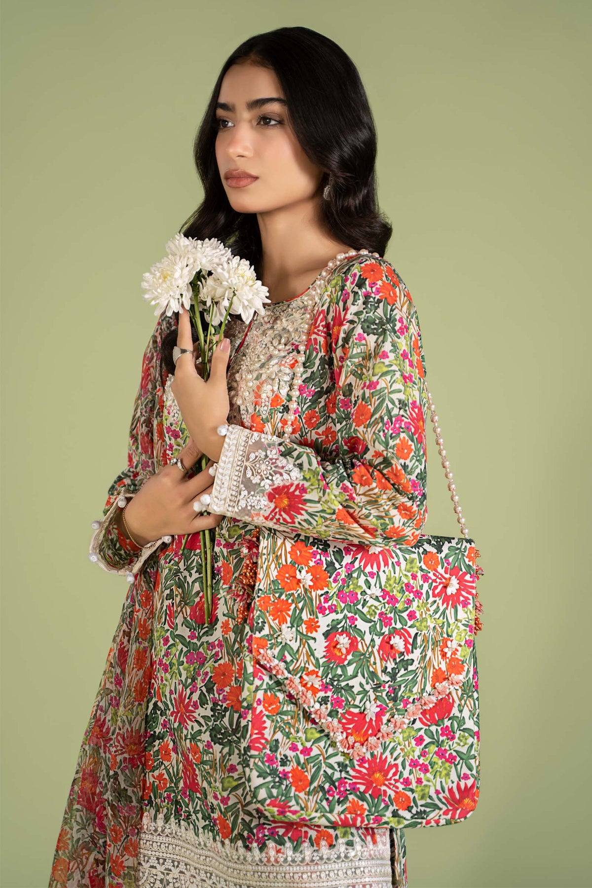 3 Piece Embroidered Lawn Suit