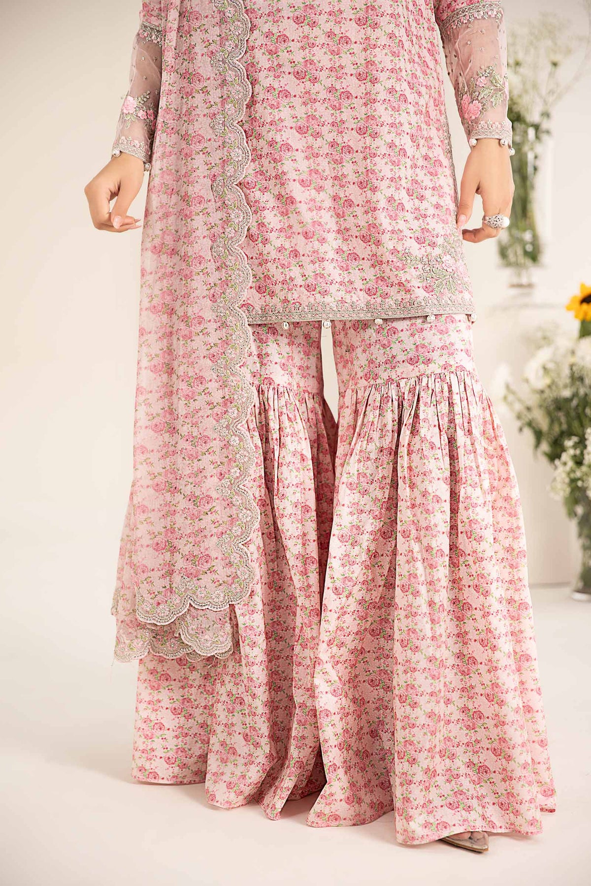 3 Piece Embroidered Lawn Suit