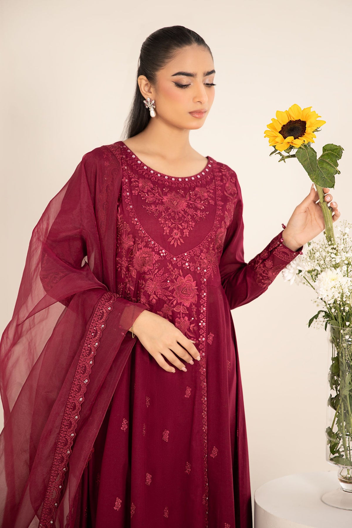 3 Piece Embroidered Lawn Suit