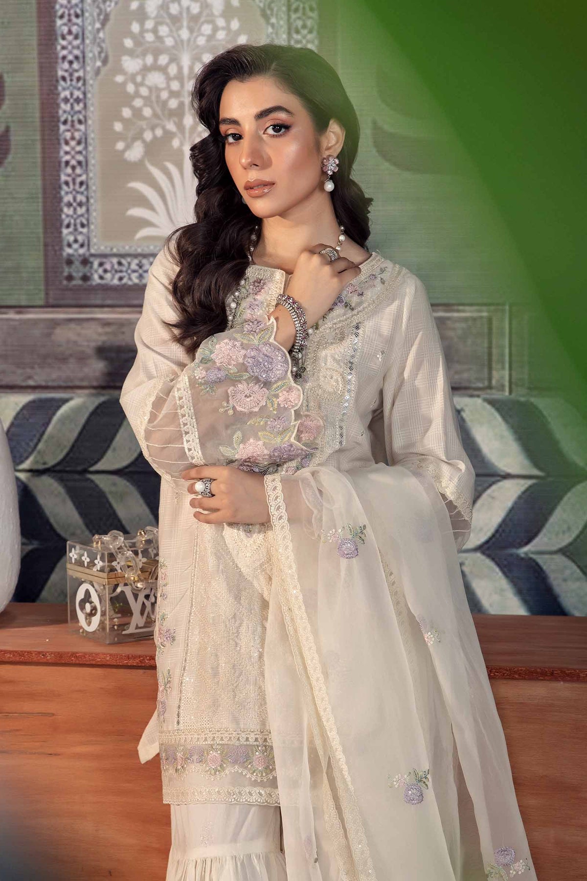 3 Piece Embroidered Cotton Doria Suit