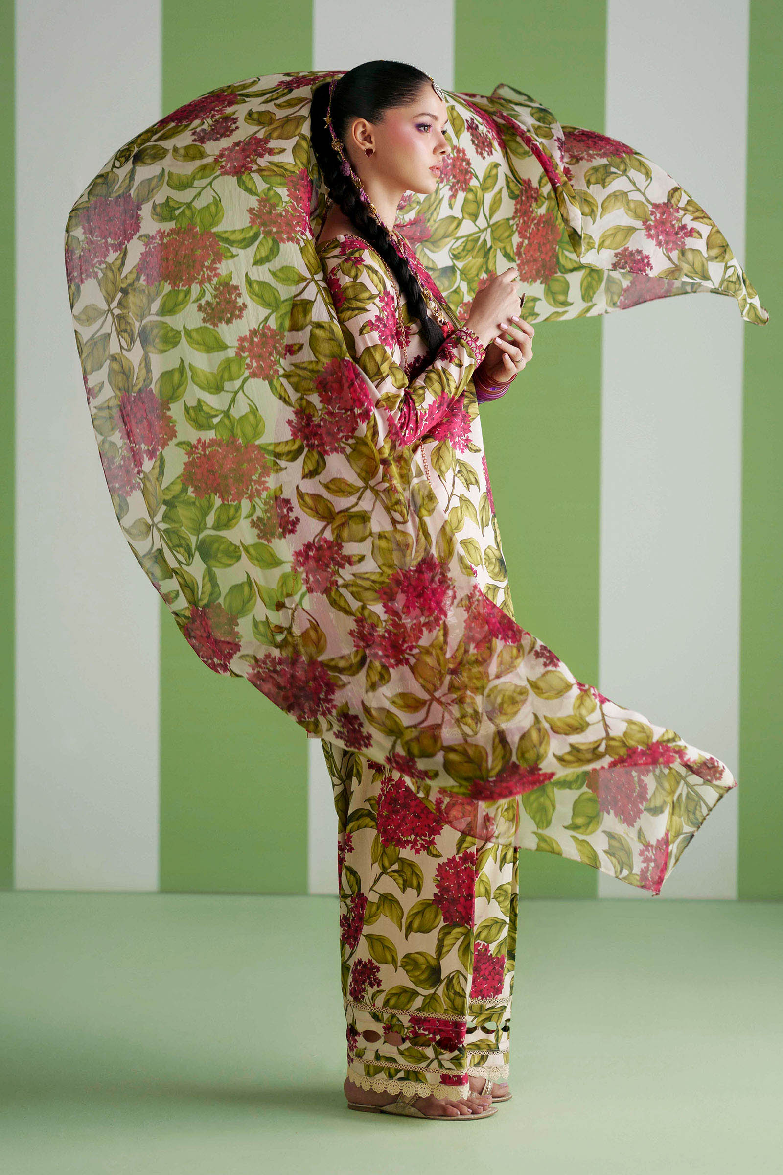 3 Piece Embroidered Lawn Suit