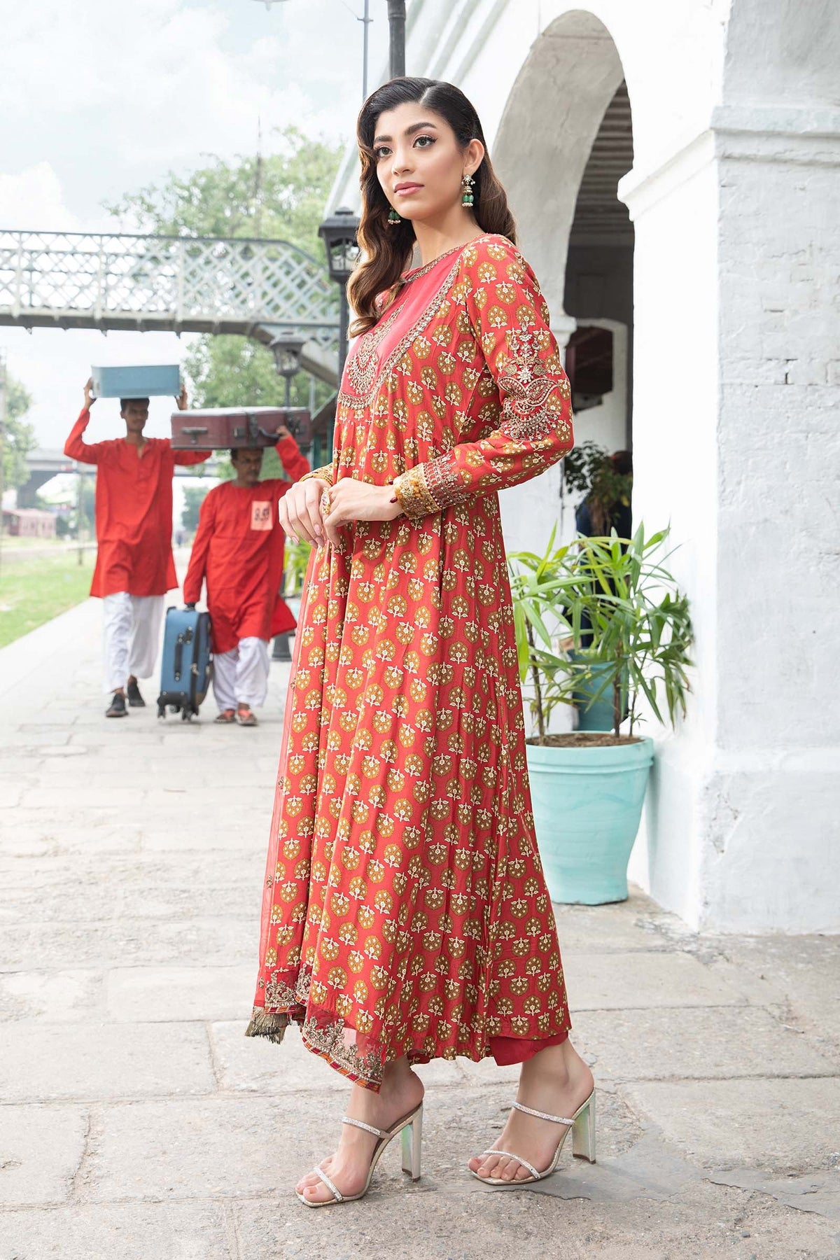Maria B