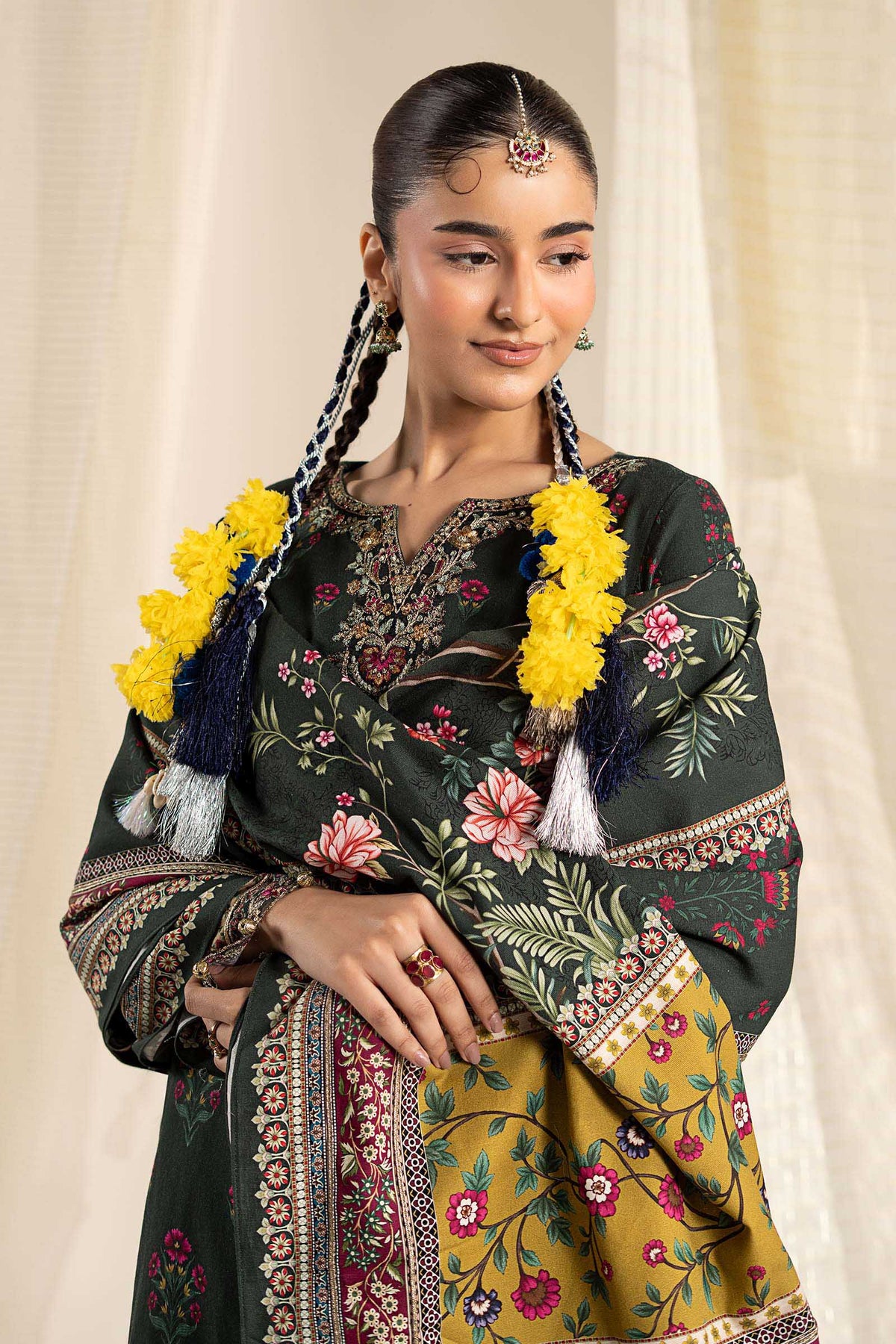 3 Piece Embroidered Khaddar Suit