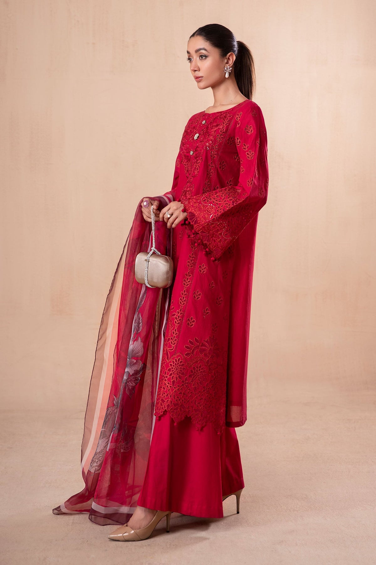 3 Piece Embroidered Lawn Suit