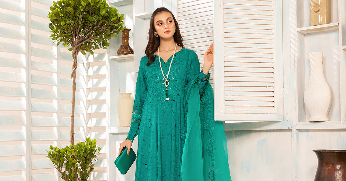 3 Piece Embroidered Lawn Suit